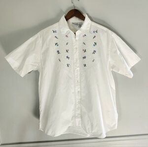 Vintage Cotton Embroidered Dainty Floral Button Down Shirt
